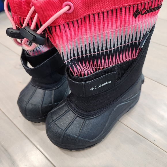 Columbia Toddler Powderbug Plus II Print Snow Boots - Picture 8 of 8